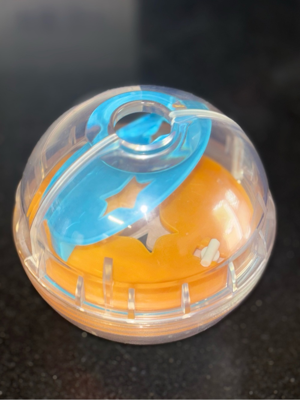 Pet Zone IQ treat ball dispenser - Picture 2 of 3